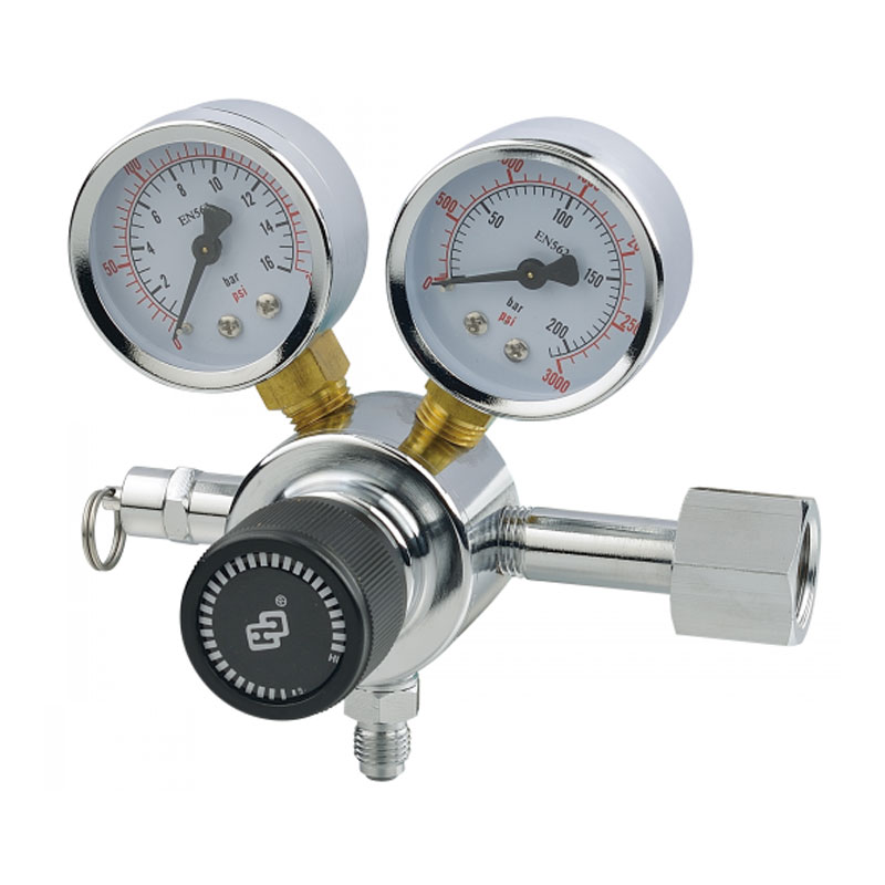 TR-71-1 monikäyttöinen CO2-paineen alennuslaite juomajärjestelmiin