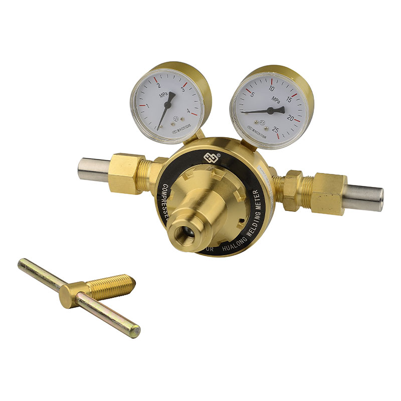 OR-63 (malli 155) kestävä putkiston hapenpaineen alennuslaite